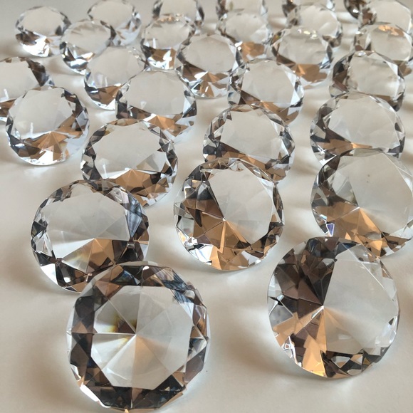 22 Crystal Diamonds Paperweights Wedding Table Decorations